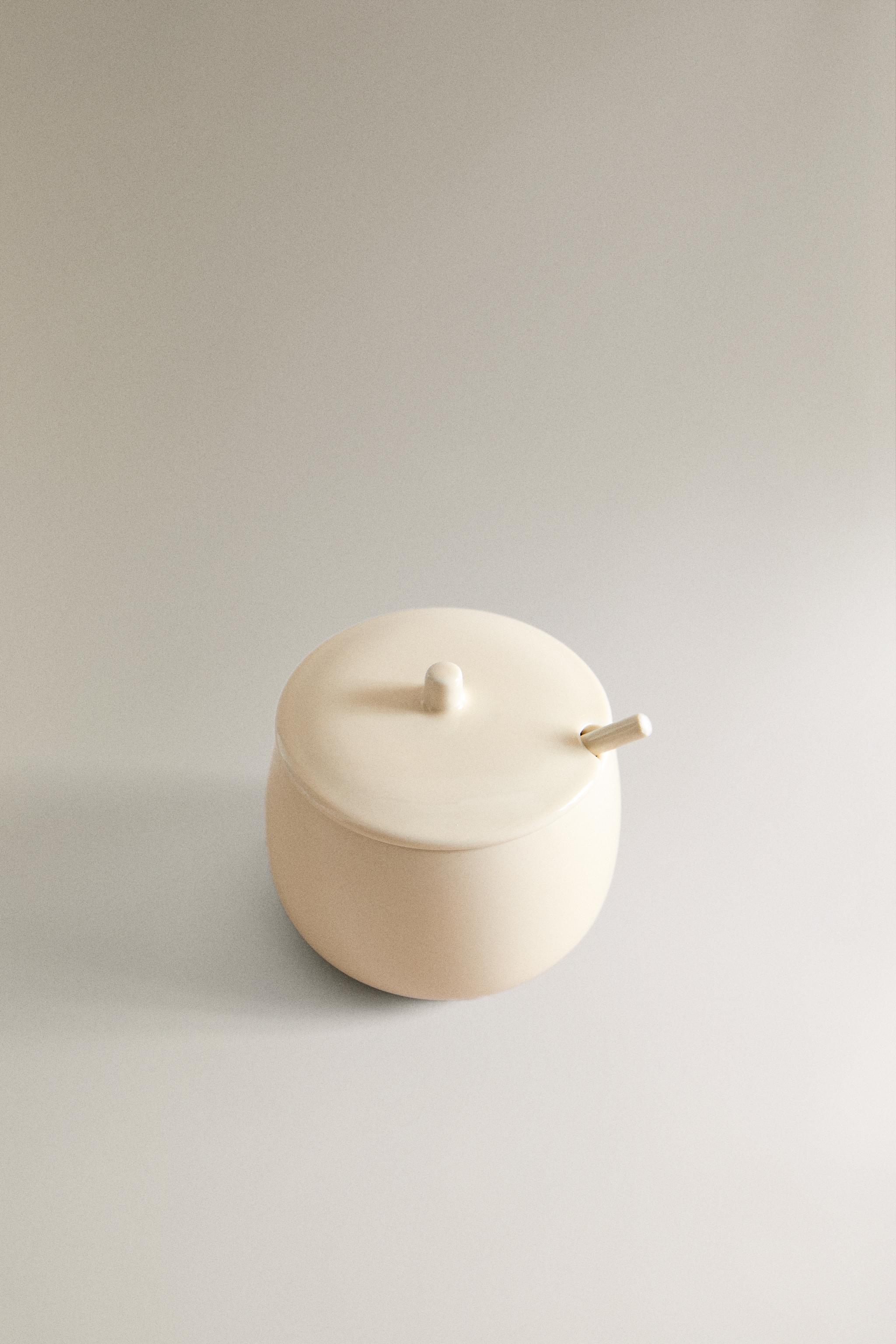 PLAIN STONEWARE SUGAR BOWL WITH SPOON